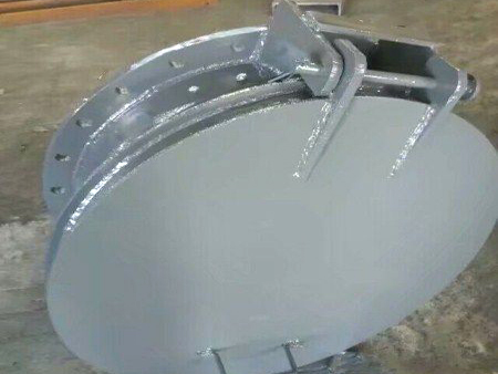 ���P����T